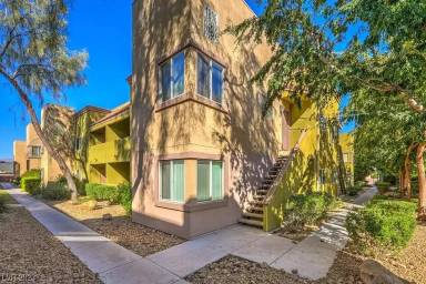 Main picture of 1806 N Decatur Blvd