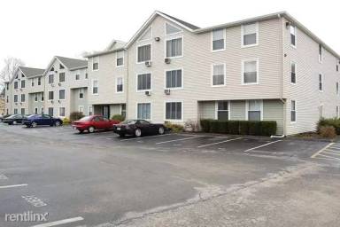 Main picture of 201 Woodlawn Ave