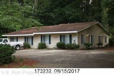 Main picture of 2120 Peppertree St