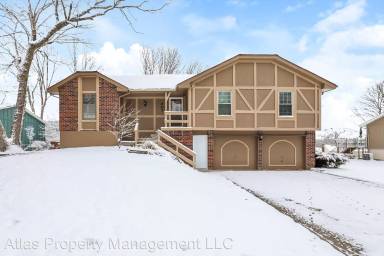 Main picture of 407 N Jackson St