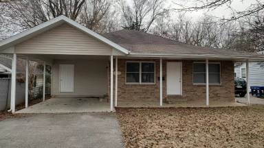 Main picture of 1550 E Cherokee St