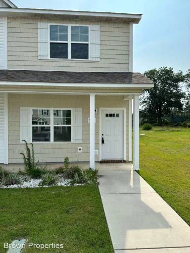 Main picture of 500 Justice Farm Dr