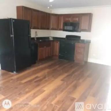 Main picture of 4866 N Magnolia Ave