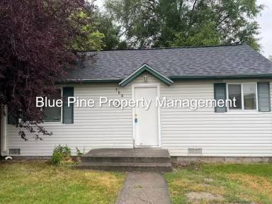 Main picture of 388 E 15th St