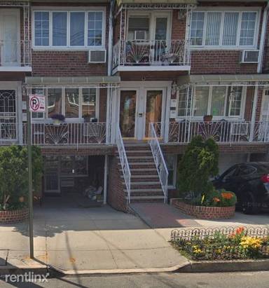 Main picture of 5 Paerdegat 8th St