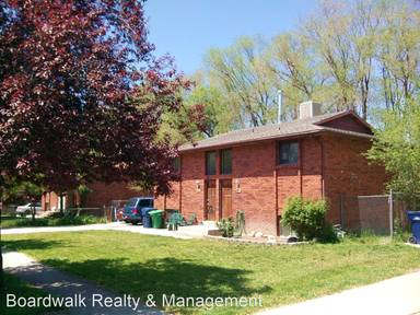 Main picture of 225 E Julie Anna Dr