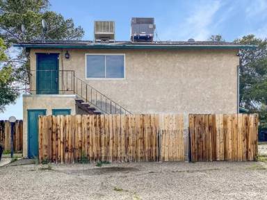 Main picture of 213 N Alvord St