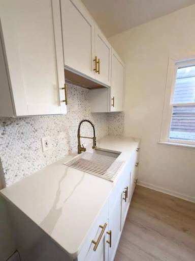 Main picture of 5550 Grasmere Ave