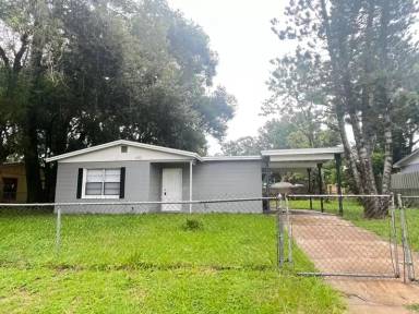 Main picture of 653 Acapulca Way