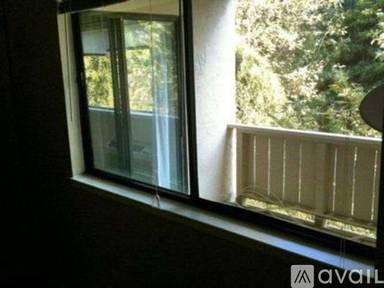 Main picture of 980 Kiely Blvd