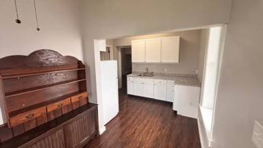 Main picture of 599 2nd St