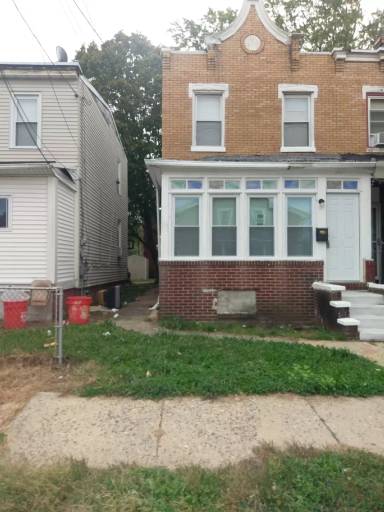 Main picture of 2712 Lincoln Ave