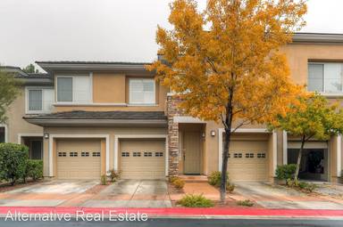 Main picture of 820 Peachy Canyon Cir