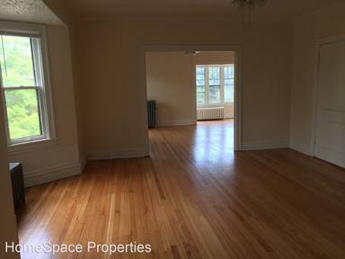Main picture of 717 Randolph St