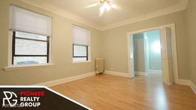 Main picture of 3831 N Fremont St