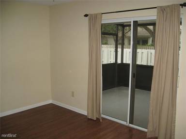 Main picture of 850 NW 99th Ave