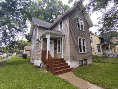 Main picture of 1102 Grant Ave