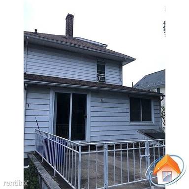 Main picture of 21 S 6th Ave