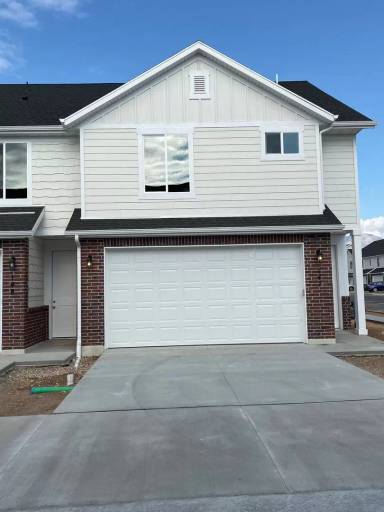 Main picture of 2631 S 2300 W