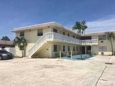 Main picture of 620 NW 8th Ave