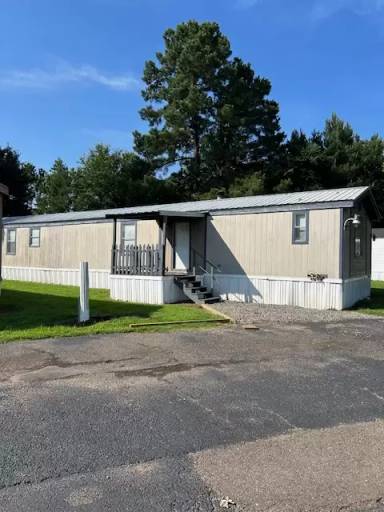 Main picture of 20 Misty Ln