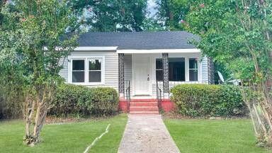 Main picture of 820 E Orange St