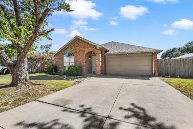 Main picture of 2804 Monthaven Dr