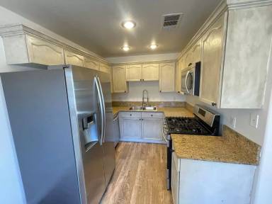 Main picture of 10524 Pine Gardens Ct