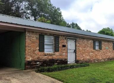 Main picture of 1107 S Cypress St