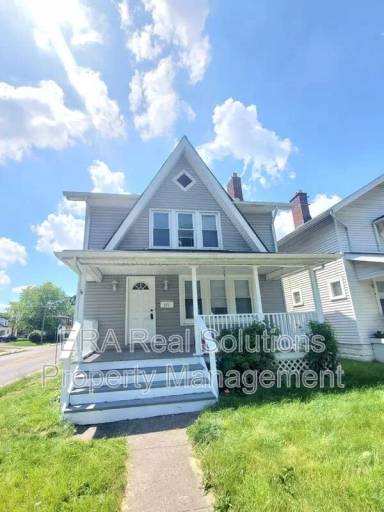 Main picture of 771 S Richardson Ave