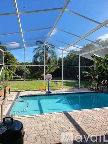 Main picture of 9025 Long Lake Palm Dr