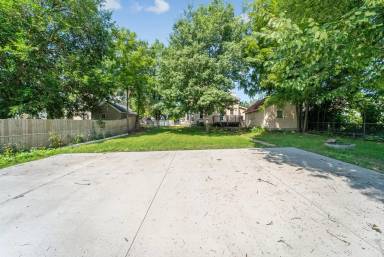 Main picture of 1822 Franklin St