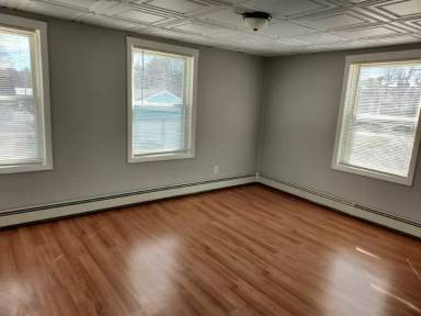 Main picture of 70 Felton St