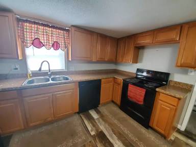 Main picture of 2604 NE 44th Ave