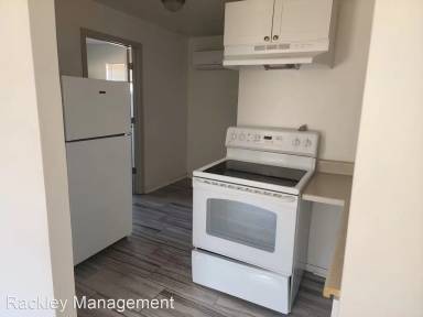 Main picture of 27 E Ridge Rd