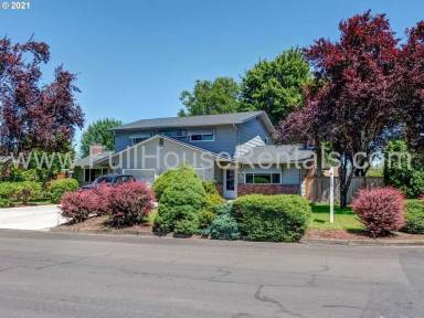 Main picture of 3425 Arrowhead St