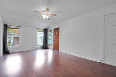 Main picture of 165 Division Ave