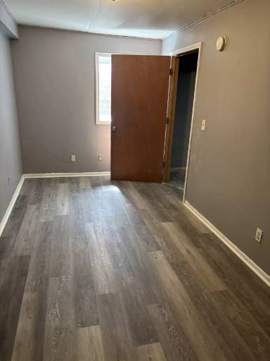 Main picture of 801 15th Ave S