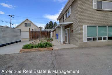 Main picture of 667 E Kings Ln