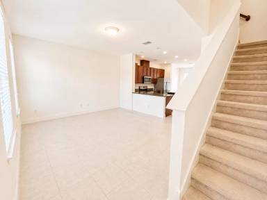Main picture of 15621 Honeybell Dr