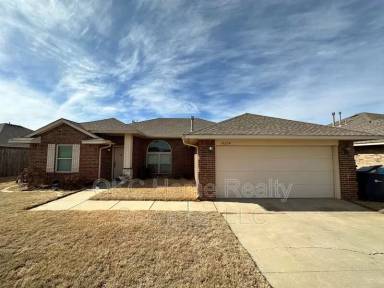 Main picture of 19609 Vista Ave