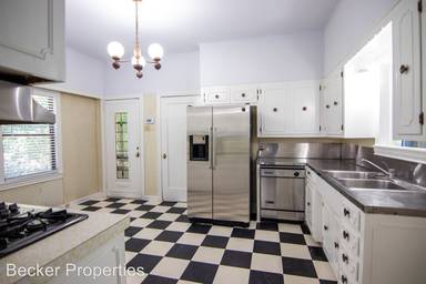 Main picture of 628 Terrell Rd