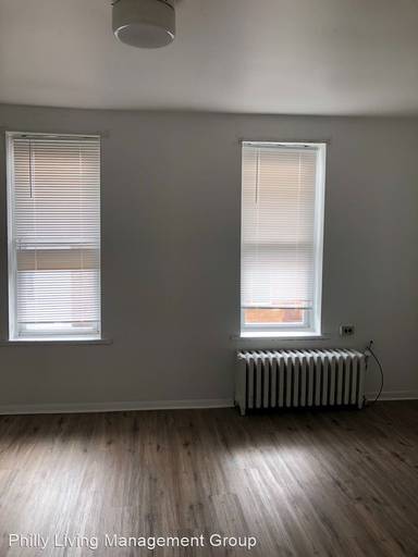 Main picture of 1334 E Passyunk Ave