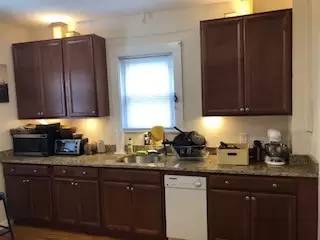 Main picture of 7 - 41 Lewis St