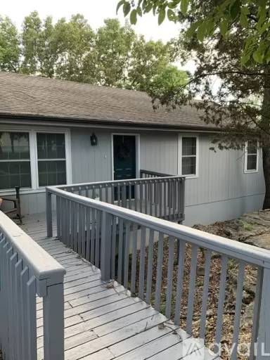 Main picture of 151 Grand Ave