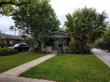 Main picture of 45 N Meridith Ave