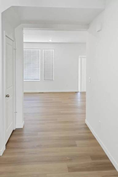 Main picture of 4261 Fellows Dr