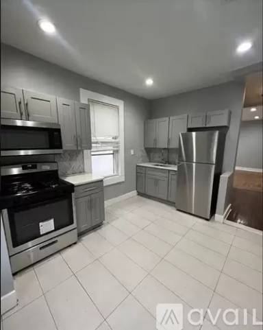 Main picture of 82 Fulton Ave