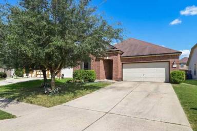 Main picture of 8721 Panadero Dr