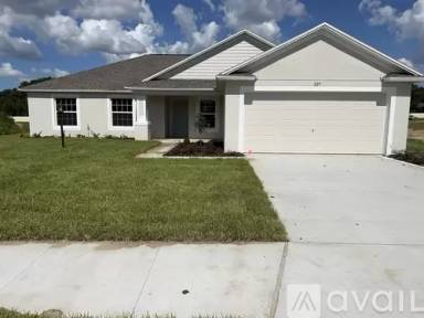 Main picture of 348 Summershore Dr